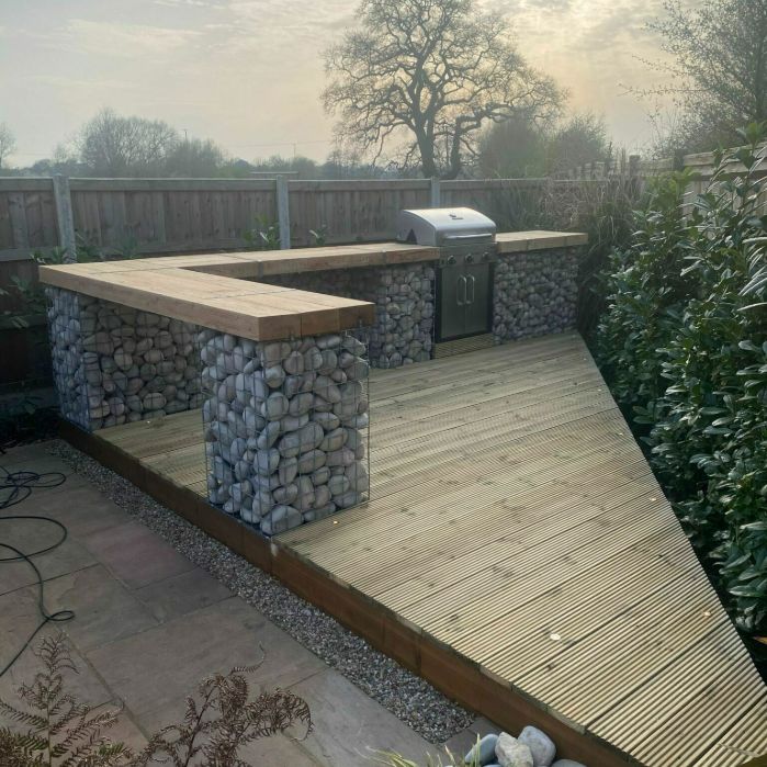 garden-barbeque-with-gabions