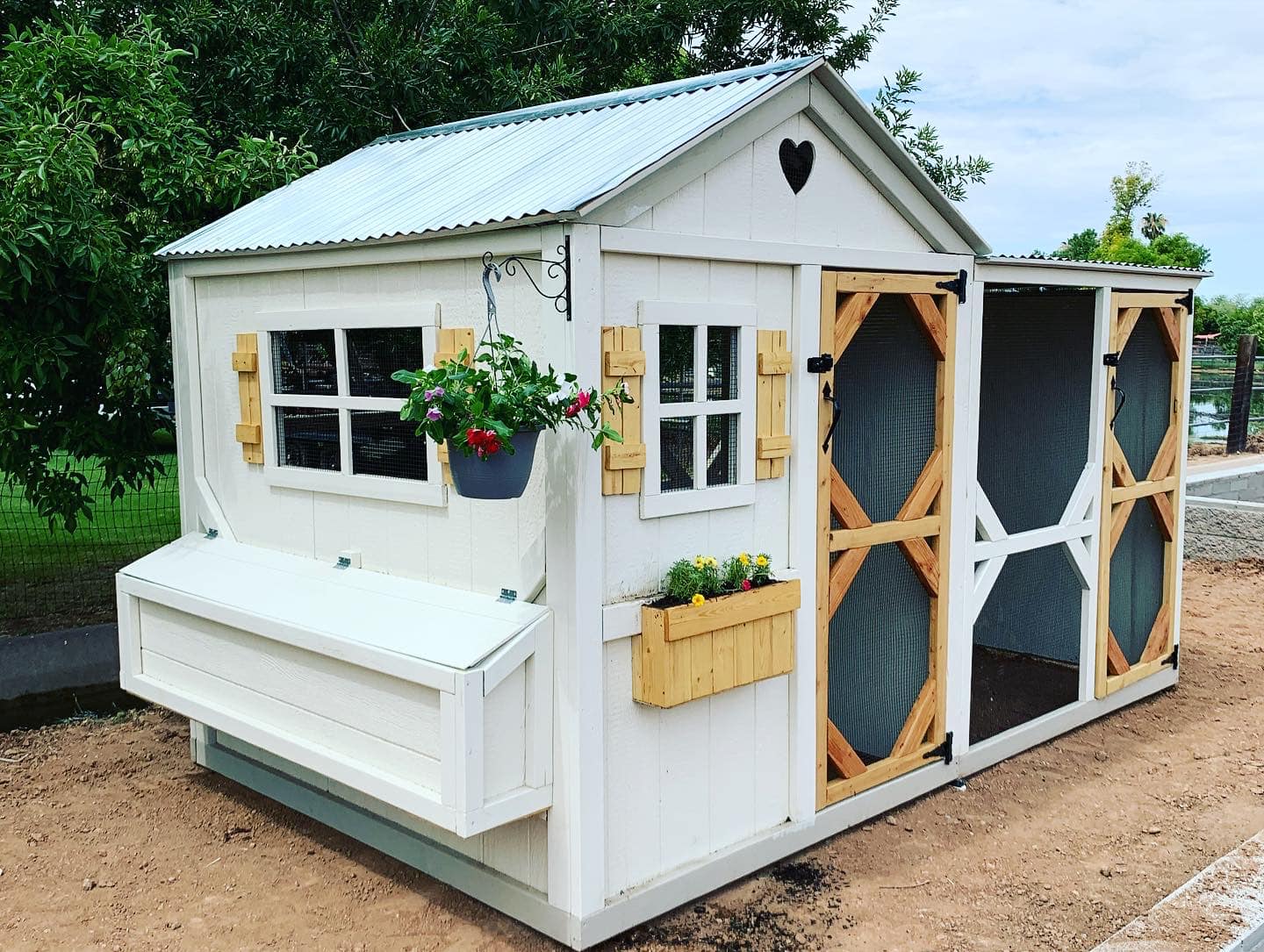 cute-chicken-coop