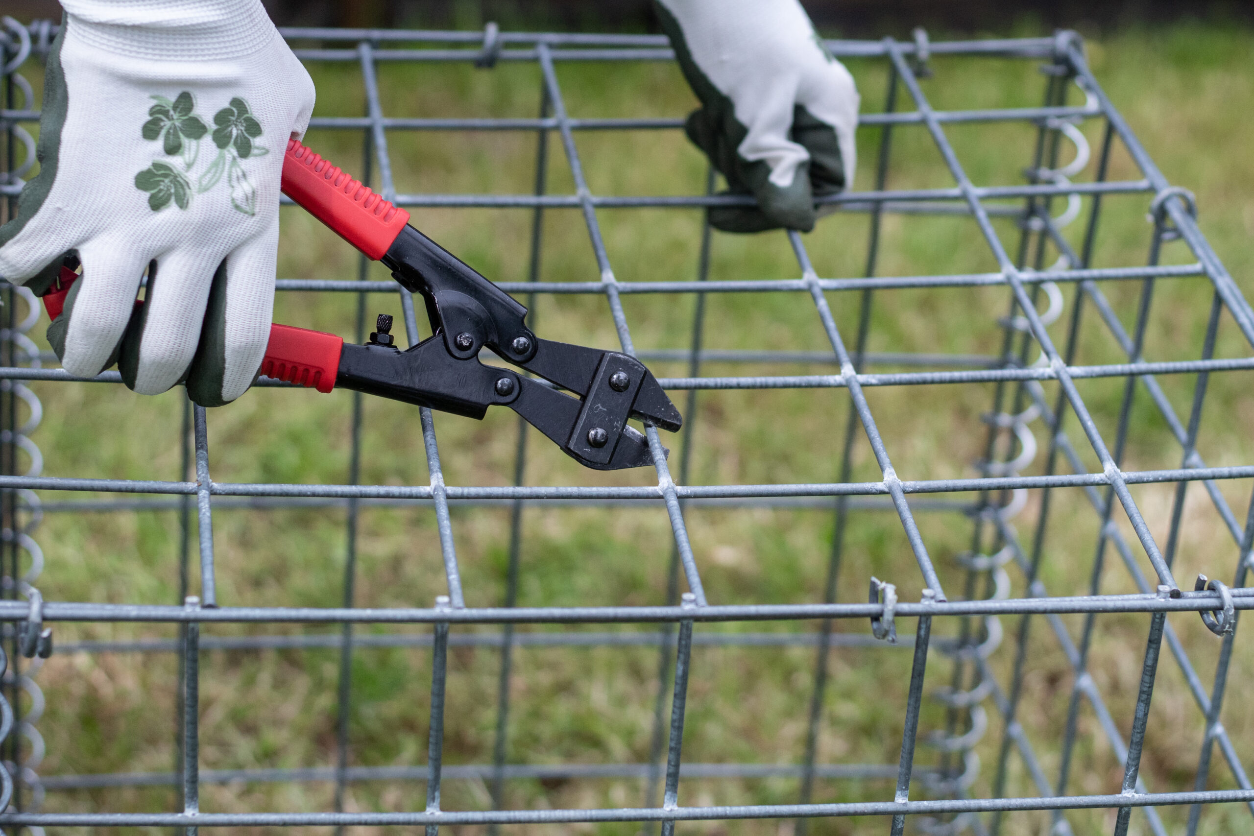 cut-gabion-lid