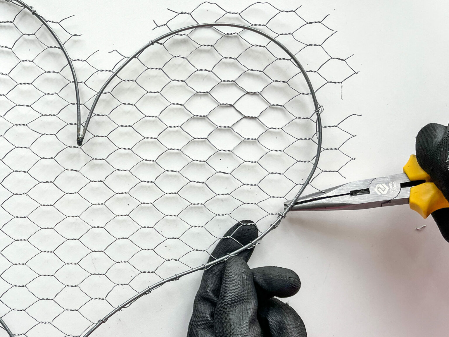wrapping-chicken-wire