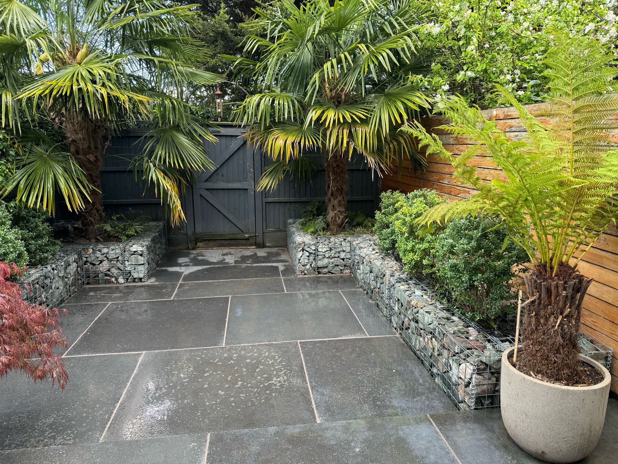 gabion-garden-patio
