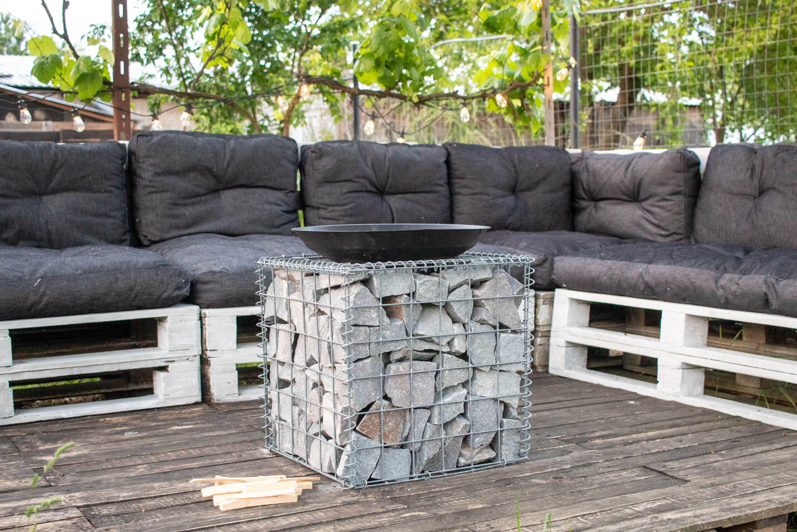 diy-gabion-fire-pit
