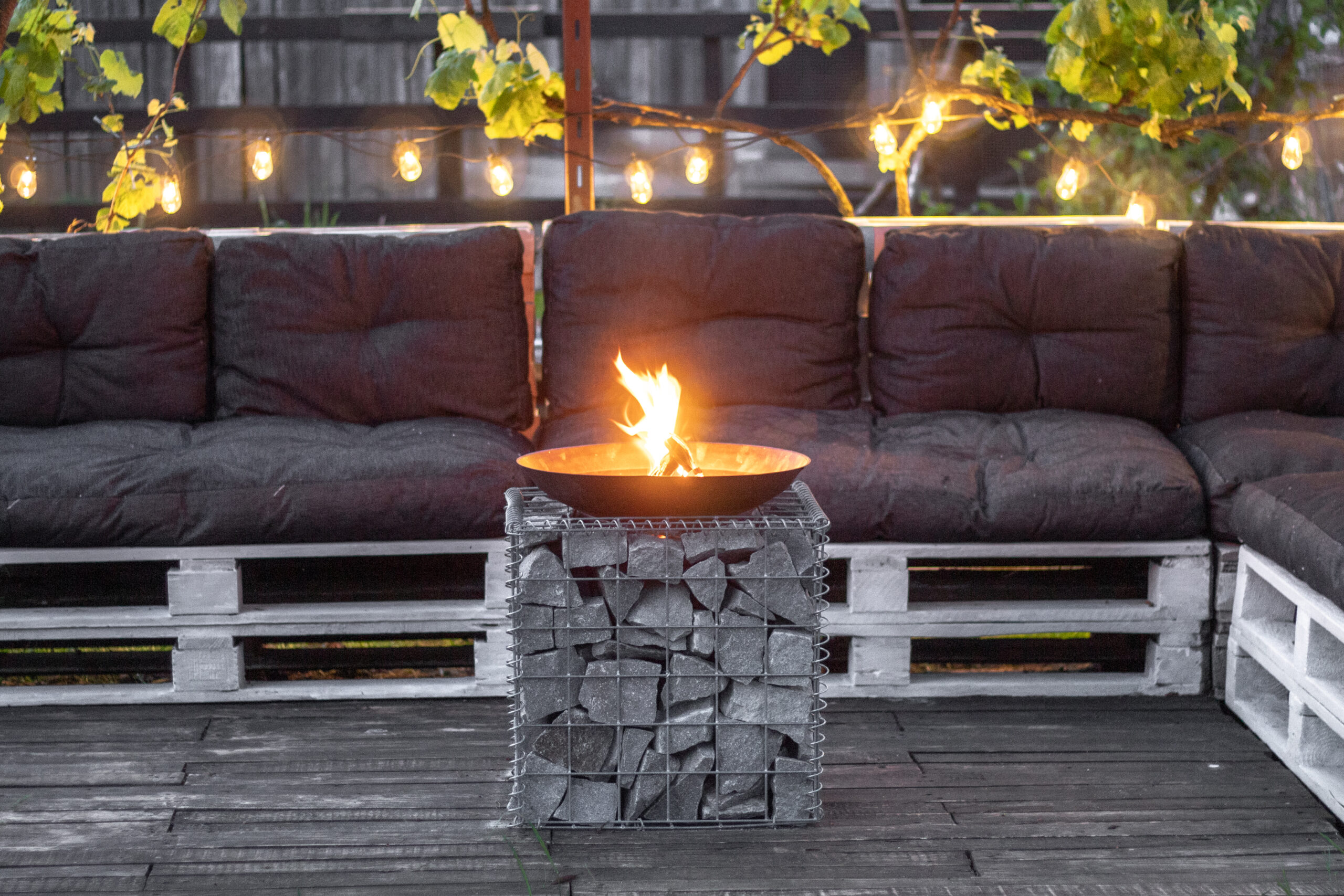 diy-gabion-fire-pit