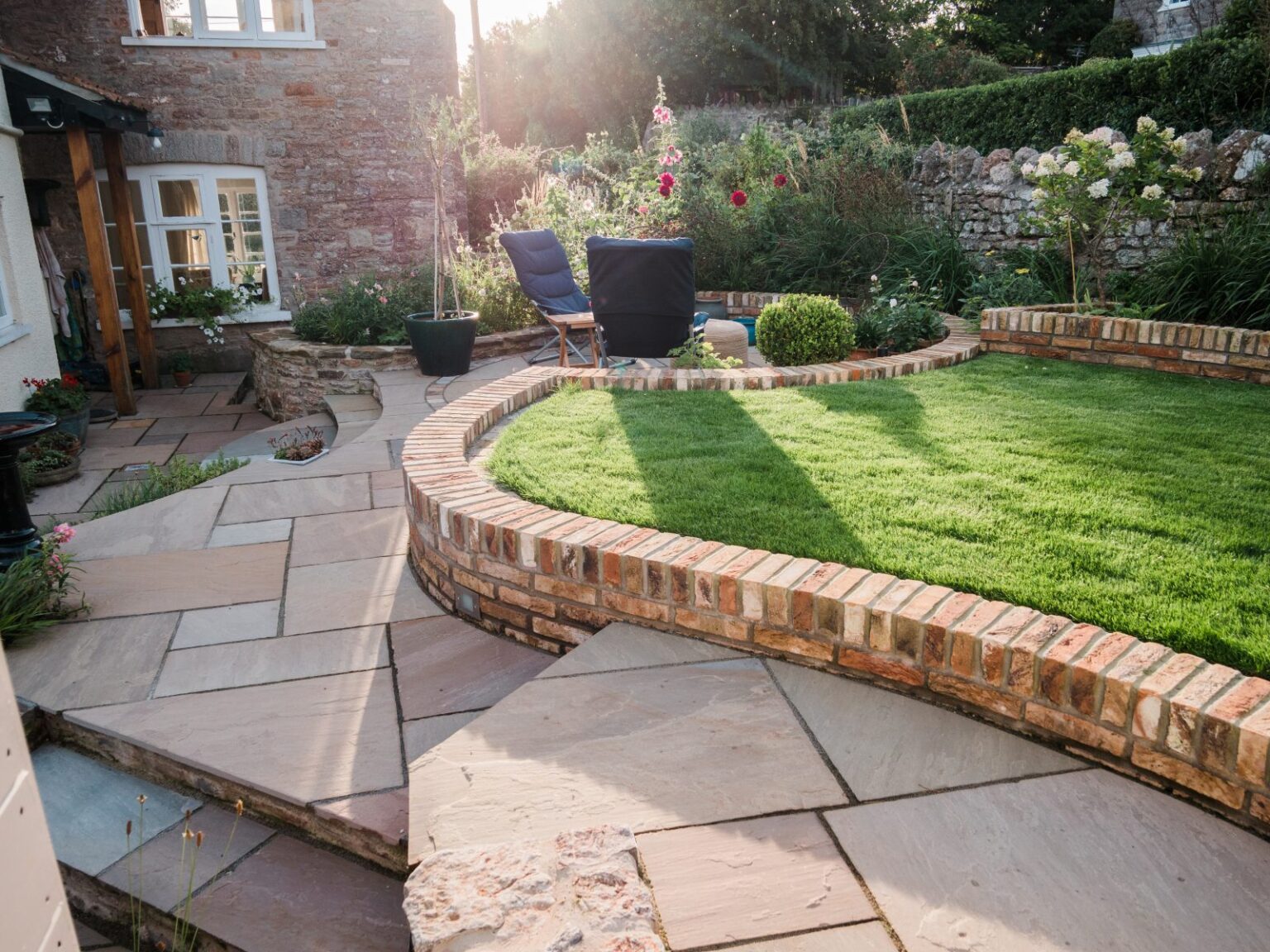 brick-retaining-wall