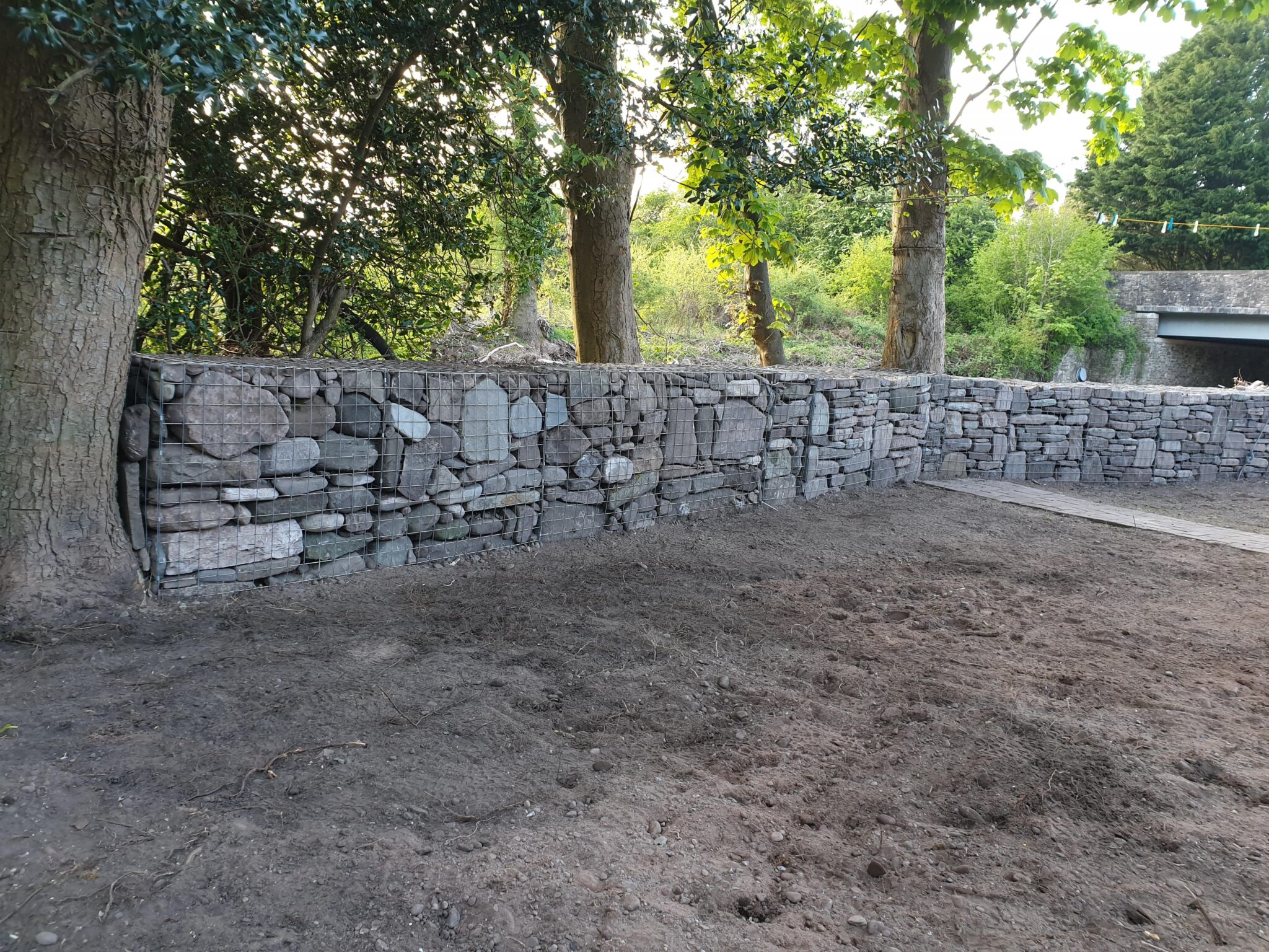 natural-looking-gabion-wall