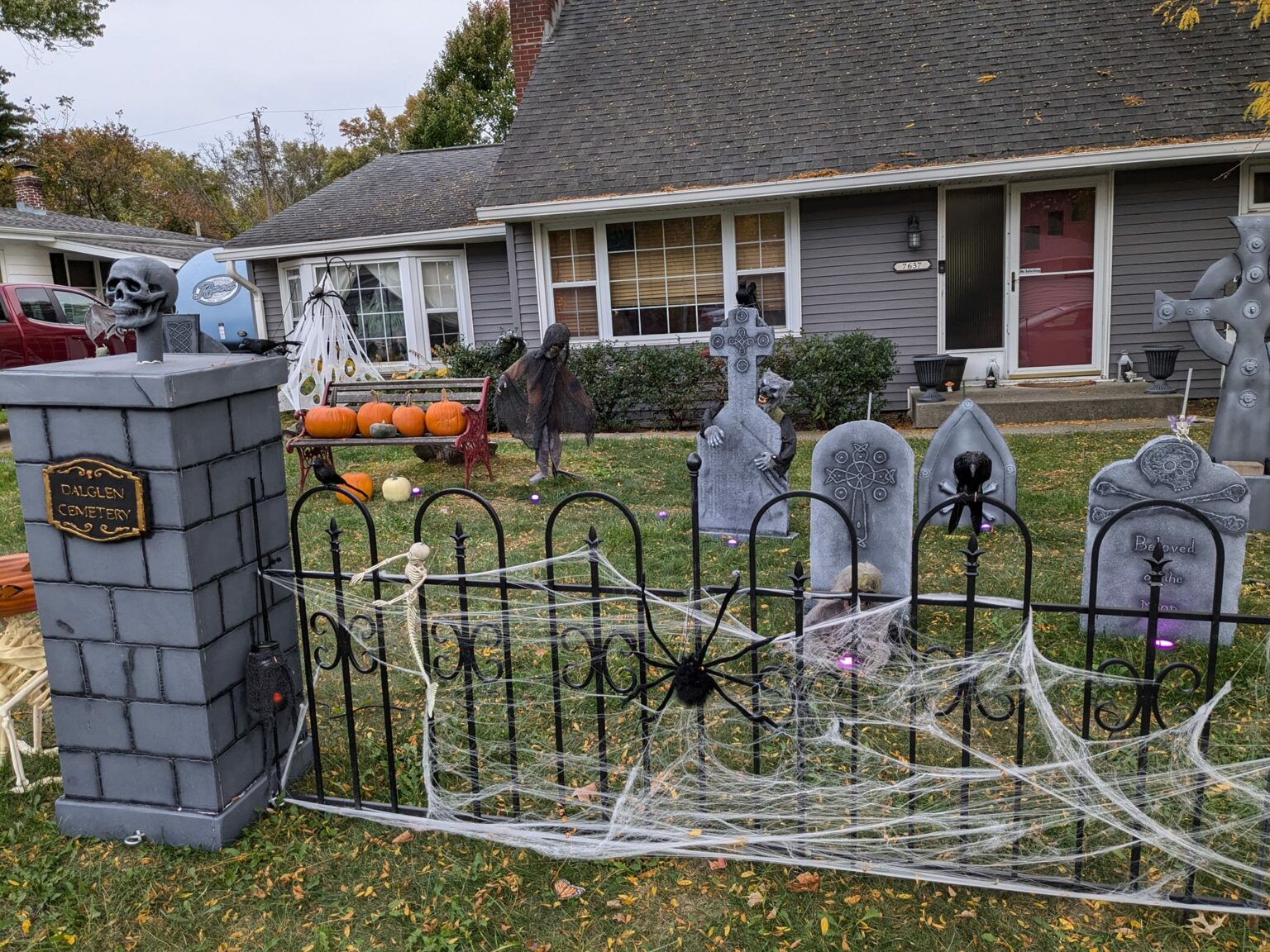 zombie-fence
