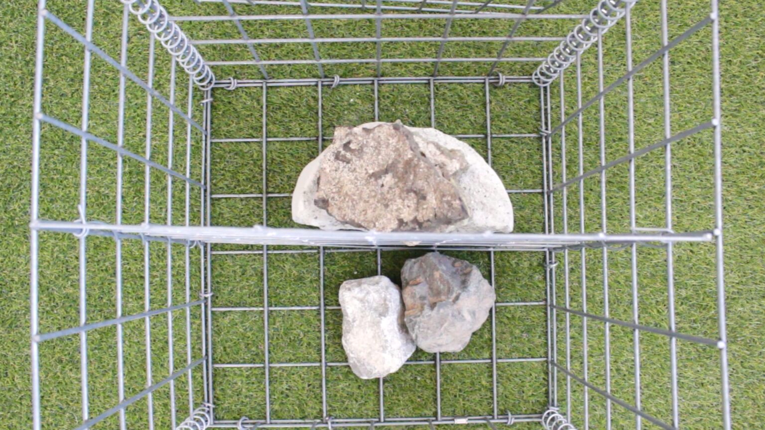 gabion-stone-separating-panel