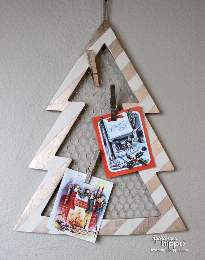 christmas-tree-holiday-card-display