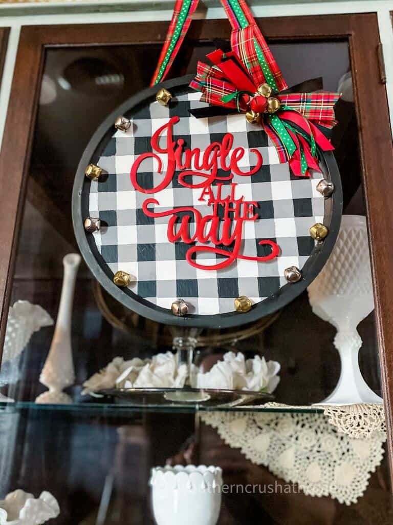 pizza-pan-wreath