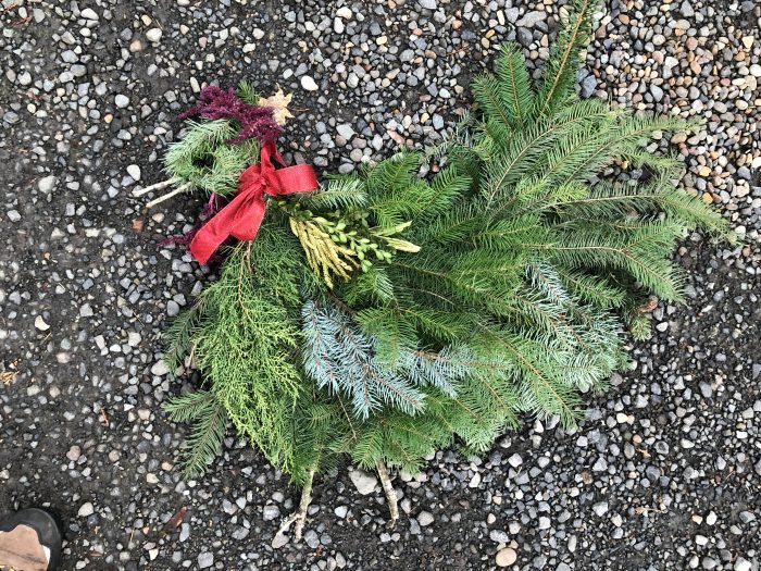 chicken-holiday-wreath