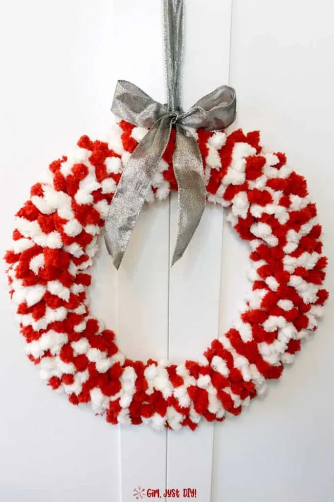 red-and-white-yarn-wreath