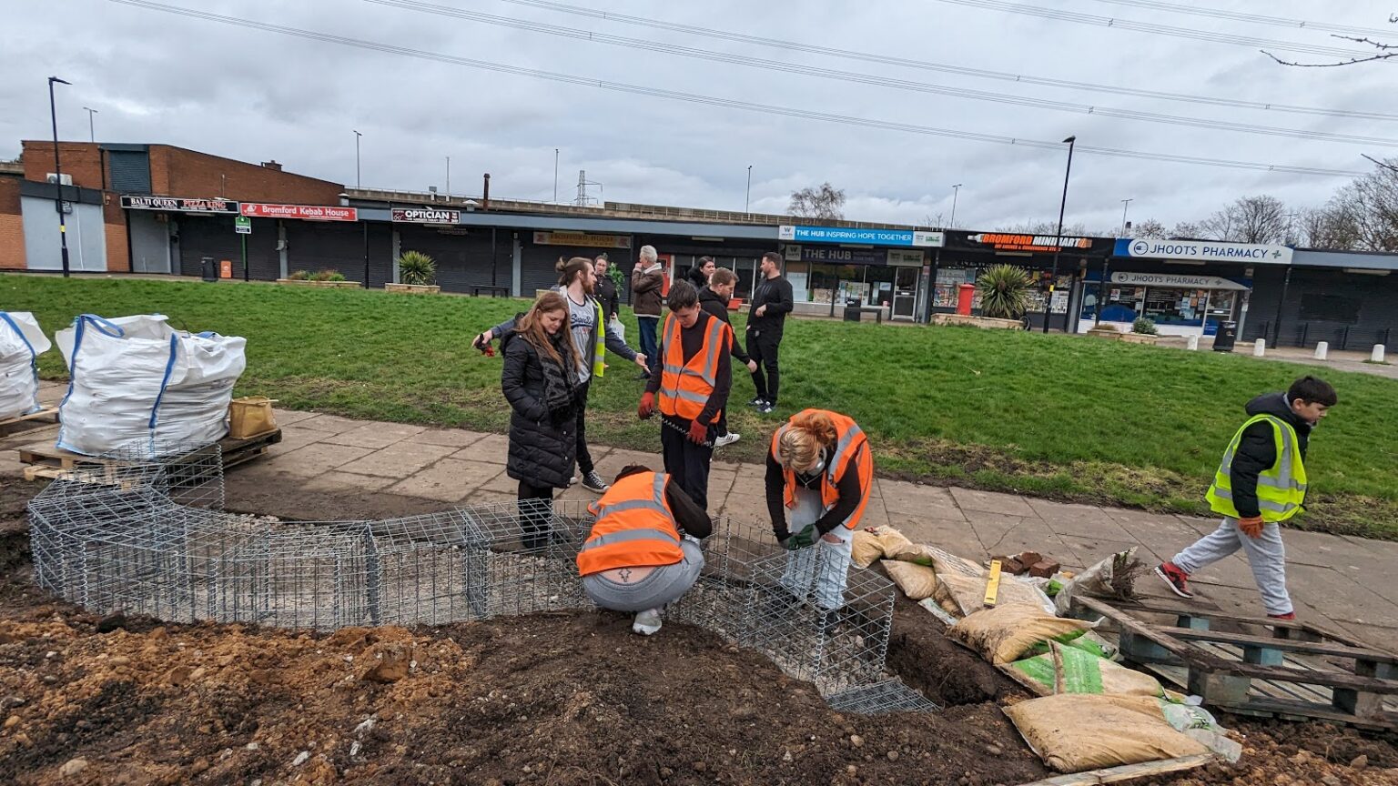 community-working-on-gabion